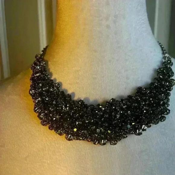 J Crew Bezel-Gem Crystal Cluster Bib Necklace - Picture 4 of 8